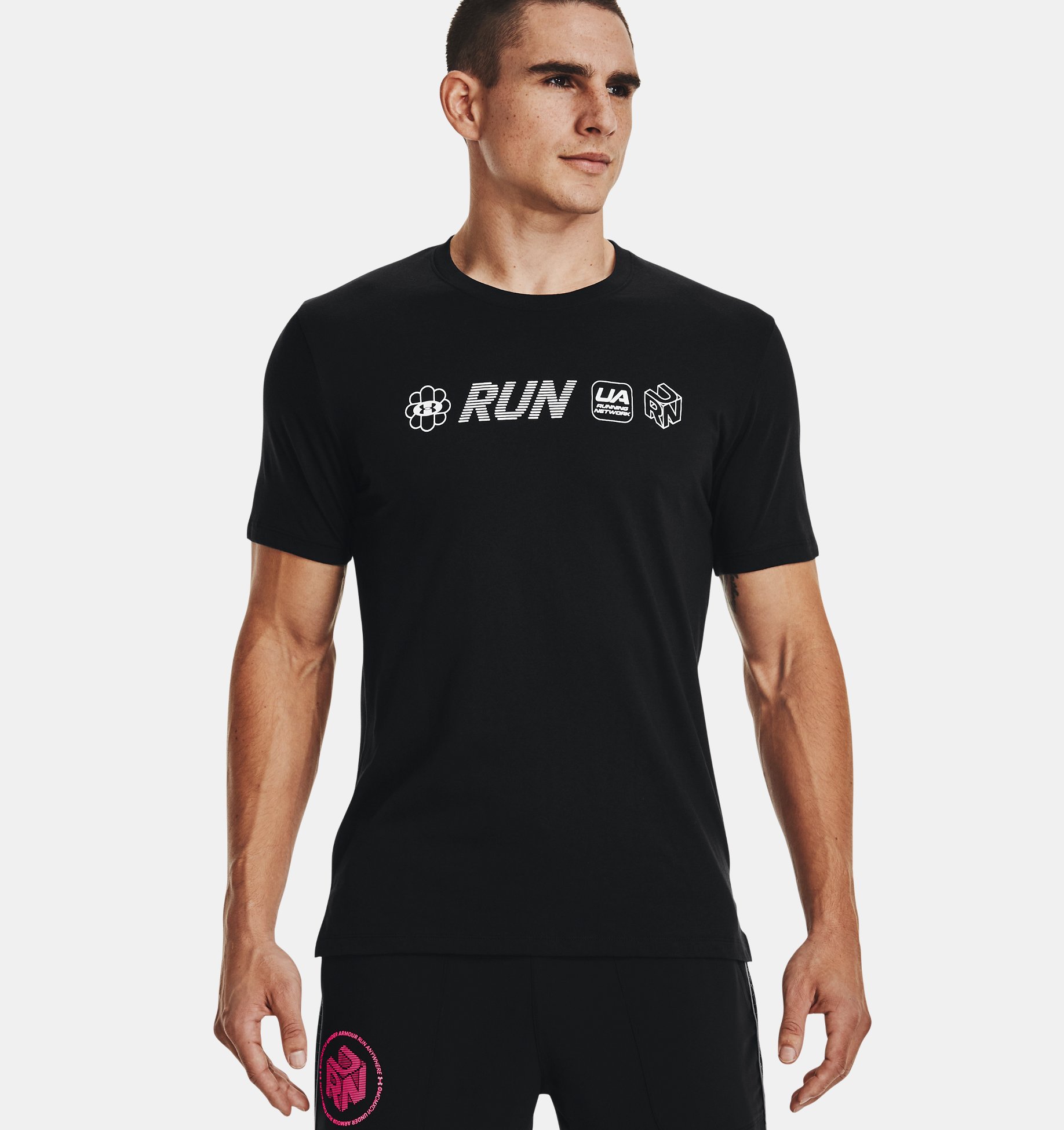 Muñeco de peluche Conciso eficaz Camiseta de manga corta UA Run Anywhere para hombre | Under Armour